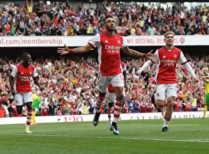 Arsenal vs Norwich City: Premier League Showdown at Emirates Stadium (2021-22)