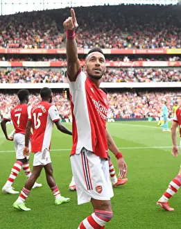 Arsenal vs Norwich City: Premier League Showdown at Emirates Stadium (2021-22)