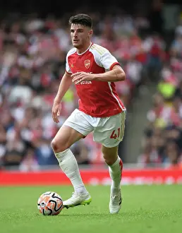 Arsenal vs. Nottingham Forest: Declan Rice in Action - Premier League 2023-24
