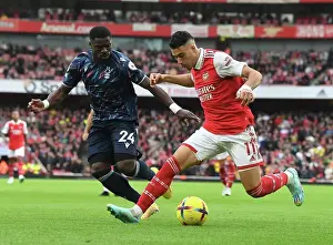 Arsenal vs. Nottingham Forest: Martinelli Faces Aurier in Premier League Clash (2022-23)