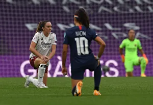 Arsenal vs Paris Saint-Germain: Lisa Evans Kneels in Solidarity at 2020 UEFA Women's Champions League Quarterfinal