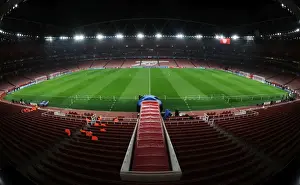 Arsenal V Paris Saint-Germain 2016-17 Prints: Arsenal vs Paris Saint-Germain: Champions League Clash at Emirates Stadium (2016-17)