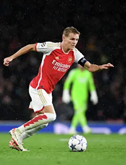 Arsenal V PSV Eindhoven 2023-24 Prints: Arsenal vs PSV Eindhoven: Champions League Clash at Emirates Stadium, 2023-24