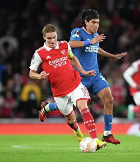 Arsenal vs PSV Eindhoven: Martin Odegaard Clashes with Erick Gutierrez in Europa League Showdown