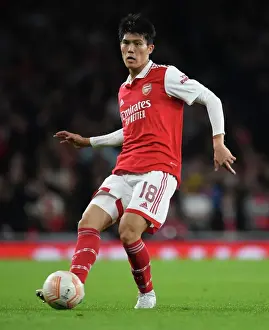 Arsenal vs PSV Eindhoven: Tomiyasu in Action - UEFA Europa League 2022-23