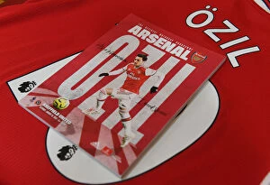 Images Dated 18th January 2020: Arsenal vs Sheffield United: Mesut Ozil's Matchday Programme (2019-20)