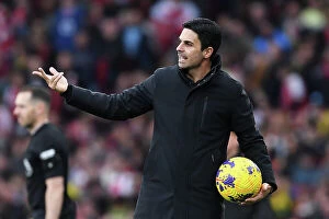 Arsenal v Sheffield United 2023-24 Collection: Arsenal vs Sheffield United: Mikel Arteta Leads the Gunners in Premier League Clash (2023-24)