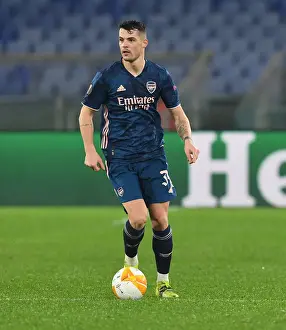 Arsenal vs. SL Benfica: Europa League Clash at Stadio Olimpico, Rome, 2021