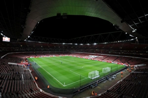 Arsenal V Southampton 2015-16 Prints: Arsenal vs. Southampton: Battle at Emirates Stadium, Premier League 2015-16