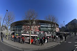 Arsenal V Southampton 2018-19 Prints: Arsenal vs Southampton: Emirates Stadium Battle, Premier League 2018-19