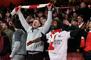 Arsenal vs Southampton: Passionate Fan Support at Emirates Stadium, Premier League 2022-23