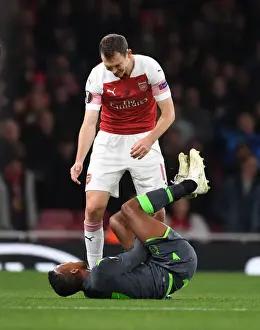 Arsenal V Sporting Clube De Portugal 2018-19 Prints: Arsenal vs. Sporting CP: Clash between Lichtsteiner and Nani in Europa League Group E