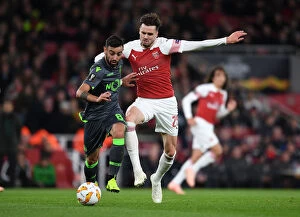 Images Dated 8th November 2018: Arsenal vs. Sporting CP: Jenkinson vs. Fernandes - UEFA Europa League Clash