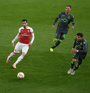 Arsenal V Sporting Clube De Portugal 2018-19 Prints: Arsenal vs. Sporting CP: Mkhitaryan Faces Off Against Gudej and Acuna in Europa League Clash