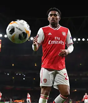 Arsenal vs Standard Liege: Europa League Showdown at Emirates Stadium