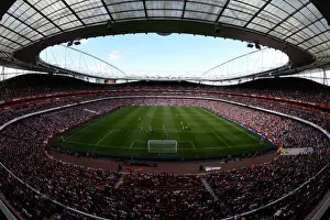 Arsenal V Stoke City 2015-16 Prints: Arsenal vs Stoke City: Premier League Clash at Emirates Stadium (2015-16)