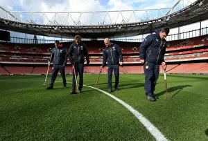 Arsenal vs Swansea City: Pre-Match Pitch Inspection at Emirates Stadium (2015-16)