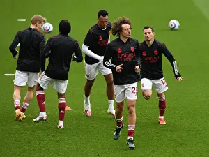 Arsenal vs. Tottenham: David Luiz Warming Up Ahead of Premier League Clash at Emirates Stadium