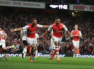 Arsenal vs. Tottenham: Oxlade-Chamberlain's Goal Celebration at Emirates Stadium (2014-15)
