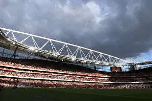 Arsenal vs. Tottenham: Premier League Rivalry at Emirates Stadium (2019-20)