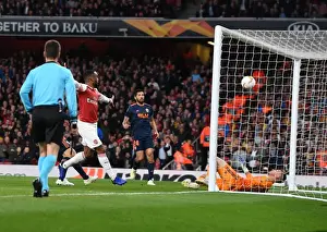 Arsenal vs Valencia: Alex Lacazette Scores in Europa League Semi-Final First Leg