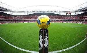 Arsenal V West Bromwich Albion 2011-12 Prints: Arsenal vs. West Bromwich Albion: Premier League Clash at Emirates Stadium (November 2011)