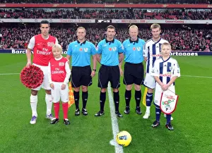 Arsenal V West Bromwich Albion 2011-12 Prints: Arsenal vs. West Bromwich Albion: Premier League Showdown at Emirates Stadium (November 2011)