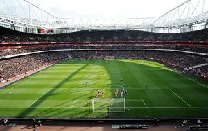 Arsenal V West Ham United 2014/15 Prints: Arsenal vs West Ham United: Premier League Showdown at Emirates Stadium, March 2015
