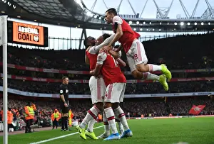 Arsenal vs. Wolverhampton Wanderers: Premier League Clash at Emirates Stadium (November 2019)