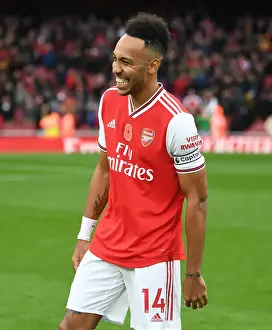 Arsenal vs. Wolverhampton Wanderers: Premier League Showdown at Emirates Stadium, November 2019