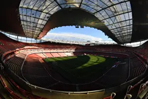 Arsenal vs. Wolverhampton Wanderers: Premier League Showdown at Emirates Stadium