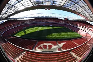 Arsenal vs. Wolverhampton Wanderers: Premier League Showdown at Emirates Stadium
