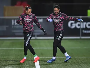 Arsenal WFC Players Lydia Williams and Manuela Zinsberger Warm Up Ahead of HB Koge Clash in UEFA Women's Champions League