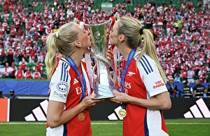 Arsenal WFC v FC Barcelona - UEFA Women's Champions League Final Arsenal WFC v FC Barcelona - UEFA Women's Champions League Final