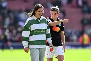 Arsenal WFC v Olympique Lyonnais - UEFA Women's Champions League Semi Final First Leg