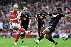 Arsenal Women V Olympic Lyonnais 2024-25 Prints: Arsenal WFC v Olympique Lyonnais - UEFA Women's Champions League Semi Final First Leg