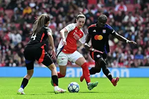 Arsenal Women V Olympic Lyonnais 2024-25 Prints: Arsenal WFC v Olympique Lyonnais - UEFA Women's Champions League Semi Final First Leg