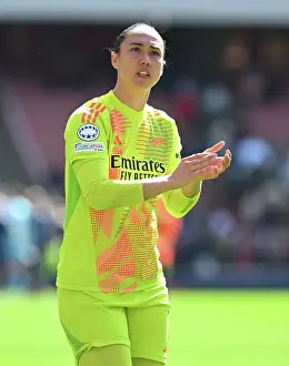 Arsenal Women V Olympic Lyonnais 2024-25 Prints: Arsenal WFC v Olympique Lyonnais - UEFA Women's Champions League Semi Final First Leg Arsenal WFC v Olympique