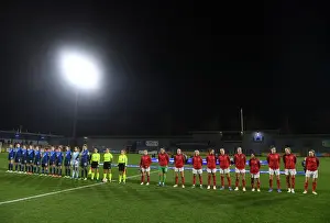 Hoffenhiem V Arsenal Women 2021-22 Prints: Arsenal WFC vs. 1899 Hoffenheim: A Battle in the UEFA Women's Champions League