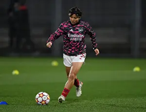 Arsenal WFC vs. 1899 Hoffenheim: A UEFA Women's Champions League Battle in Hoffenheim, Germany (December 2021)
