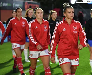 Arsenal Women V Brighton And Hove Albion Women 2022-23 Prints: Arsenal WFC vs. Brighton & Hove Albion WFC: Clash in the Barclays Women's Super League