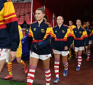 Arsenal WFC vs. FC Barcelona: A Battle in the UEFA Women's Champions League at Emirates Stadium