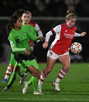 Arsenal Women V HB Koge 2021-22 Prints: Arsenal WFC vs. HB Koge: Kim Little Faces Off in UEFA Women's Champions League Clash