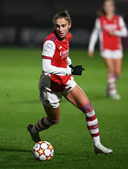 Arsenal Women V HB Koge 2021-22 Prints: Arsenal WFC vs HB Koge: Vivianne Miedema in Action - UEFA Women's Champions League Group C