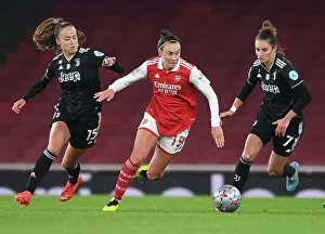 Arsenal Women V Juventus Women 2022-23 Prints: Arsenal WFC vs Juventus FC
