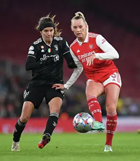 Arsenal Women V Juventus Women 2022-23 Prints: Arsenal WFC vs Juventus FC: A Battle in UEFA Women's Champions League Group C