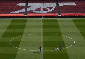 Arsenal Women V VfL Wolfsburg 2021-22 Prints: Arsenal WFC vs. VfL Wolfsburg: Quarterfinals - UEFA Women's Champions League Showdown at Arsenal Stadium