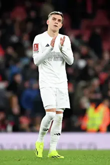 Arsenal in White: A Brave Stand Against Knife Crime - Arsenal vs Liverpool, FA Cup 2023-24: Leandro Trossard's Heartfelt Applause after Defeat