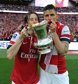 Arsenal V Hull City - FA Cup Final 2014 Prints: Arsenal Wins FA Cup: Celebrating Victory over Hull City at Wembley Stadium