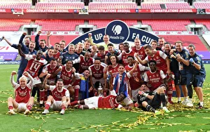 【送料無料】 Arsenal FA cup 2014 記念フレーム zp_Celebrations001_6978_0.jpg?